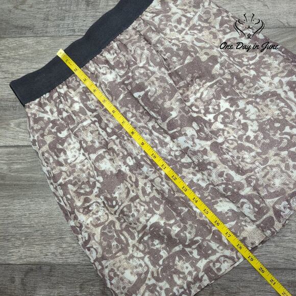 Loft Pull On Skirt Size XS - Picture 4 of 5